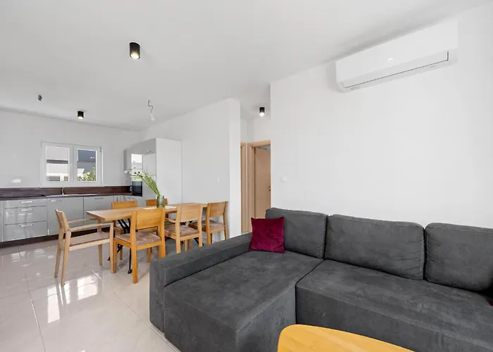 Beautiful In - Csv366 Apartman Razanj